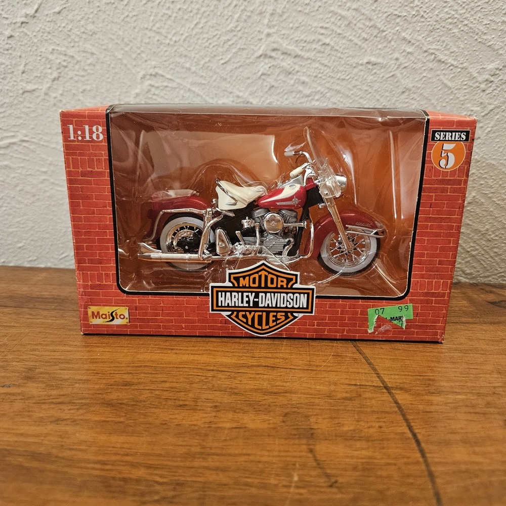 1998 Maisto Harley Davidson 1:18 Scale Heritage Classic Series 5 NIB